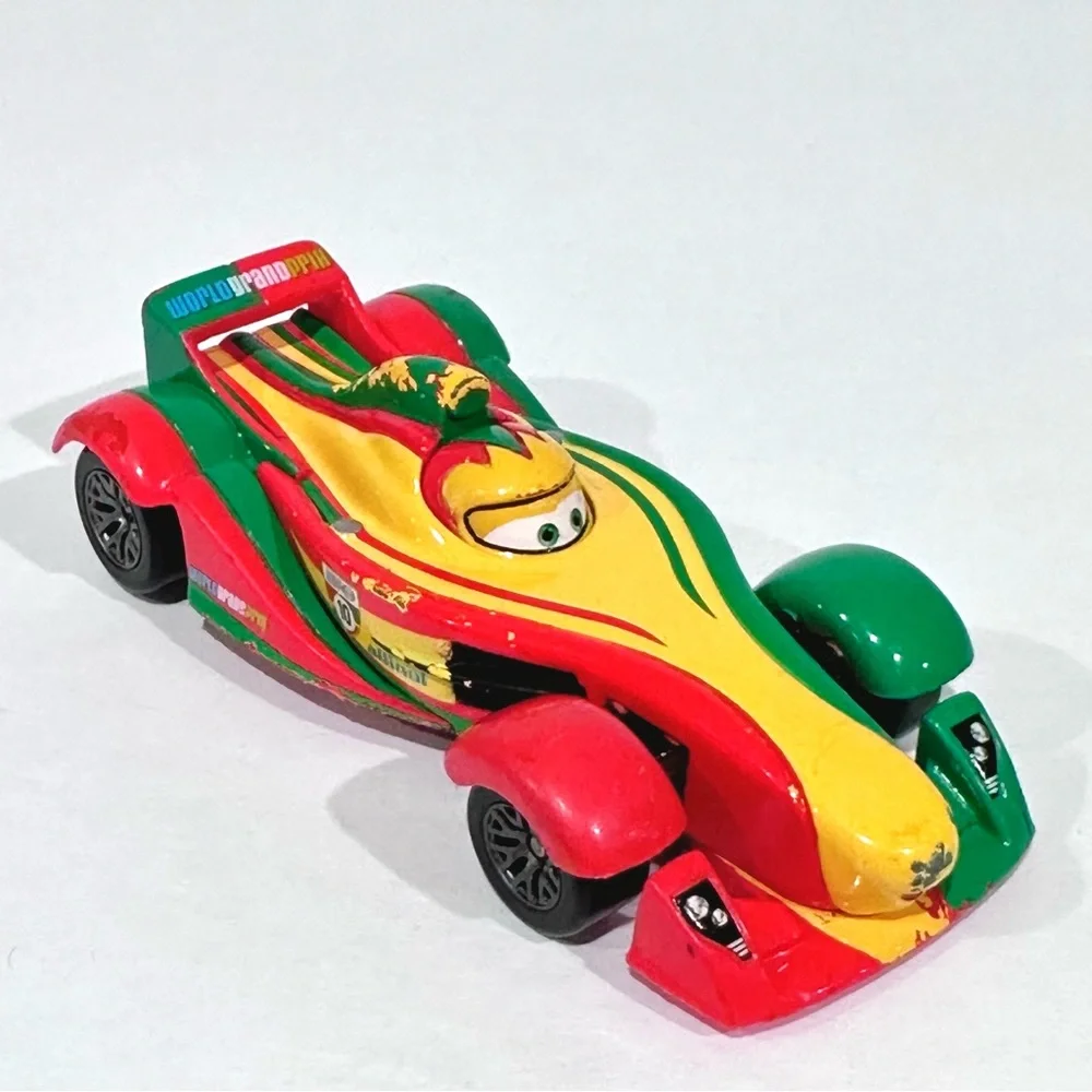 Disney Cars 2 Rip Clutchgoneski World Grand Prix Racer Die-cast
